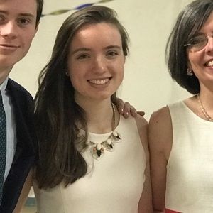 Meet your Posher, Julia